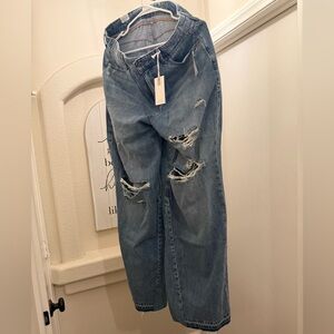 Good American Standard Ease Jeans NWT Size 6/28